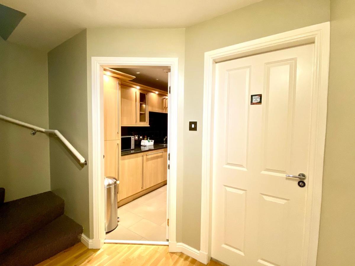 Advocates Apartment เอดินบะระ ภายนอก รูปภาพ